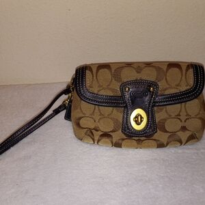 Y2K Coach BROWN AND BLACK TURN LOCK WRISTLET